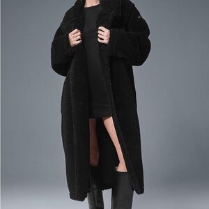 Alo oversized sherpa trench